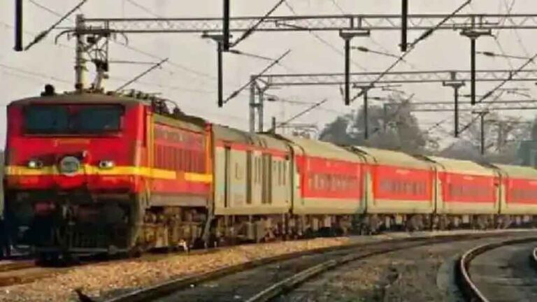 A passenger died in a surprise accident in a train going from Delhi to Kanpur