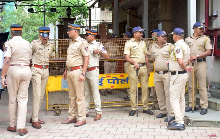 Bomb threat to RSS headquarters, Mumbai Police also received a call regarding blast in the city