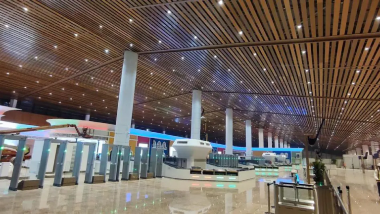 preparation-to-lease-25-airports-of-the-country-between-2022-and-2025-government-informed-in-rajya-sabha