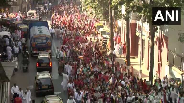 Jain community takes to the streets with Shri Samed Shikharji, community angry over temple vandalism in Gujarat