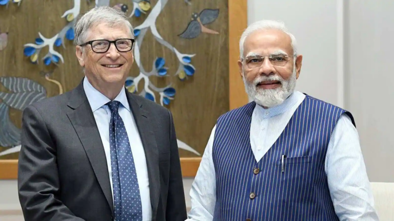 Bill Gates met PM Modi, appreciated India's progress