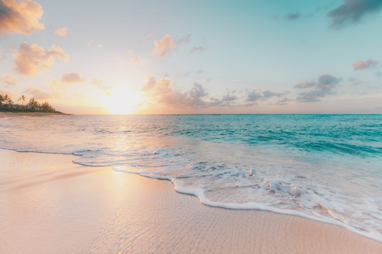 Water disappears as soon as you see it, know where such a mysterious sea is in India