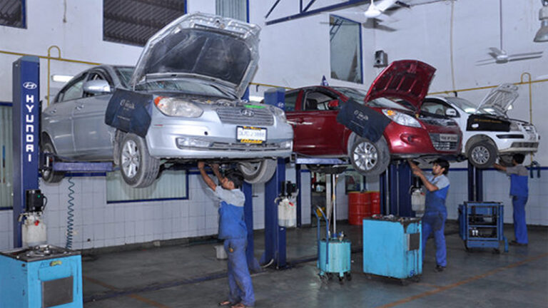 Why should the car not be serviced externally? All questions will be answered here