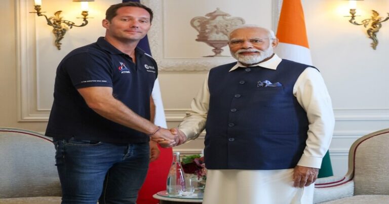 PM Modi expressed happiness over French astronaut's visit to India, said this on social media