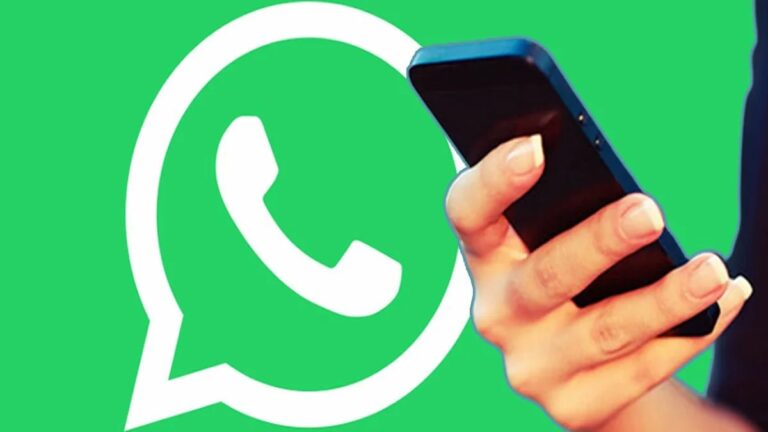 WhatsApp New Feature: Personal chat on WhatsApp will be locked with a secret code, a new feature has been introduced for these users.